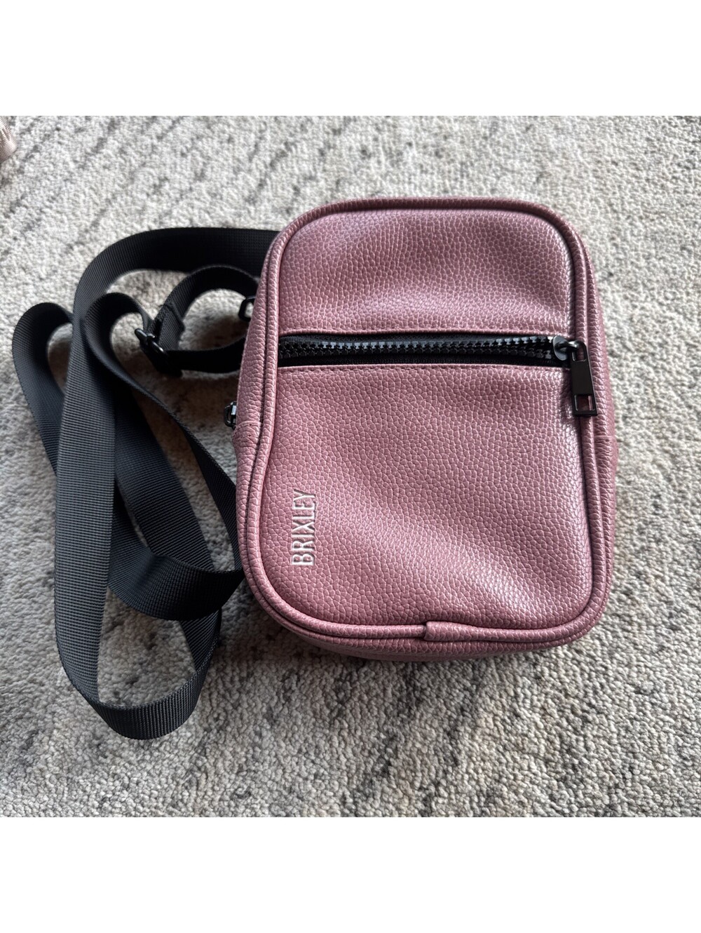 BRIXLEY Mauve and black Pebbles zippered crossbody bag NWOT Backpack Inside Zip